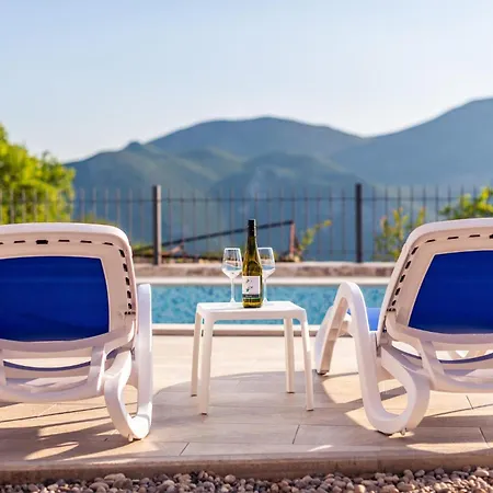 3 Bedroom Amazing In Дом отдыха *