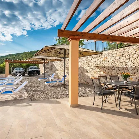 3 Bedroom Amazing In Дом отдыха Вид