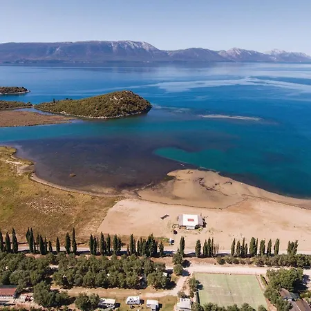 Дом отдыха 3 Bedroom Amazing In *