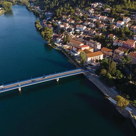 3 Bedroom Amazing In Дом отдыха *